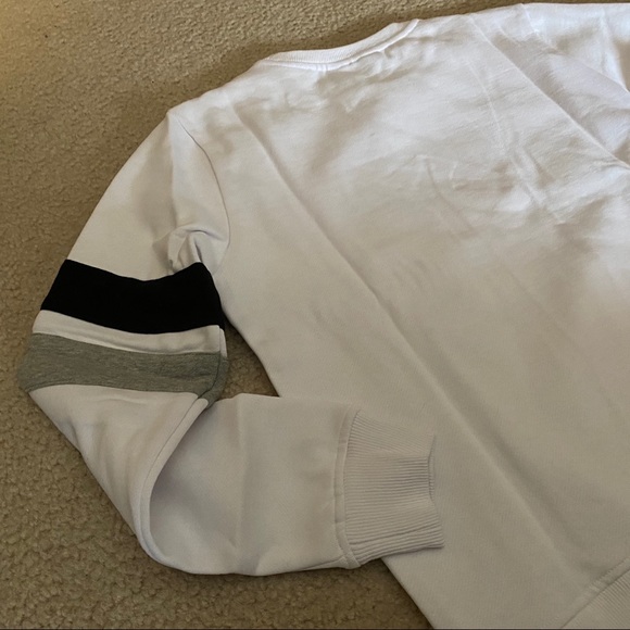 Women's Fila Crewneck Sweatshirt - White - Picture 7 of 7